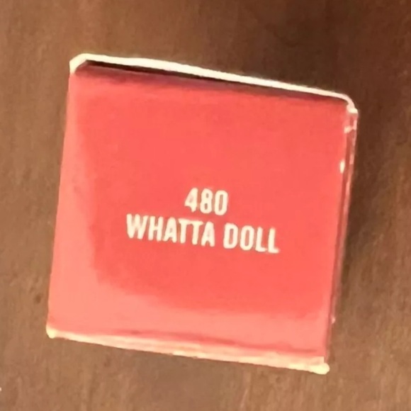 MAC Love Me Liquid Lipcolor lipstick 480 WHATTA DOLL full size O.loz New - Picture 2 of 2